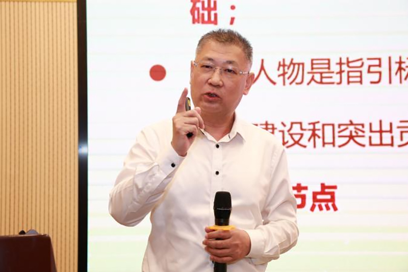 南宁市知识产权保护中心进高校开展专利预审业务专题培训(图1)
