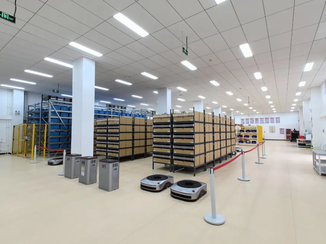 工业和信息化部办公厅国务院国资委办公厅关于联合开展2026年度人形机器人与具身智能实景实训专项行动的通知(图1)